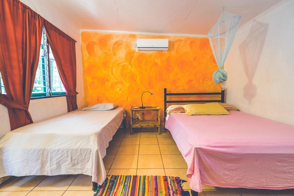 Pura Vida Hostel 타마린도 외부 사진