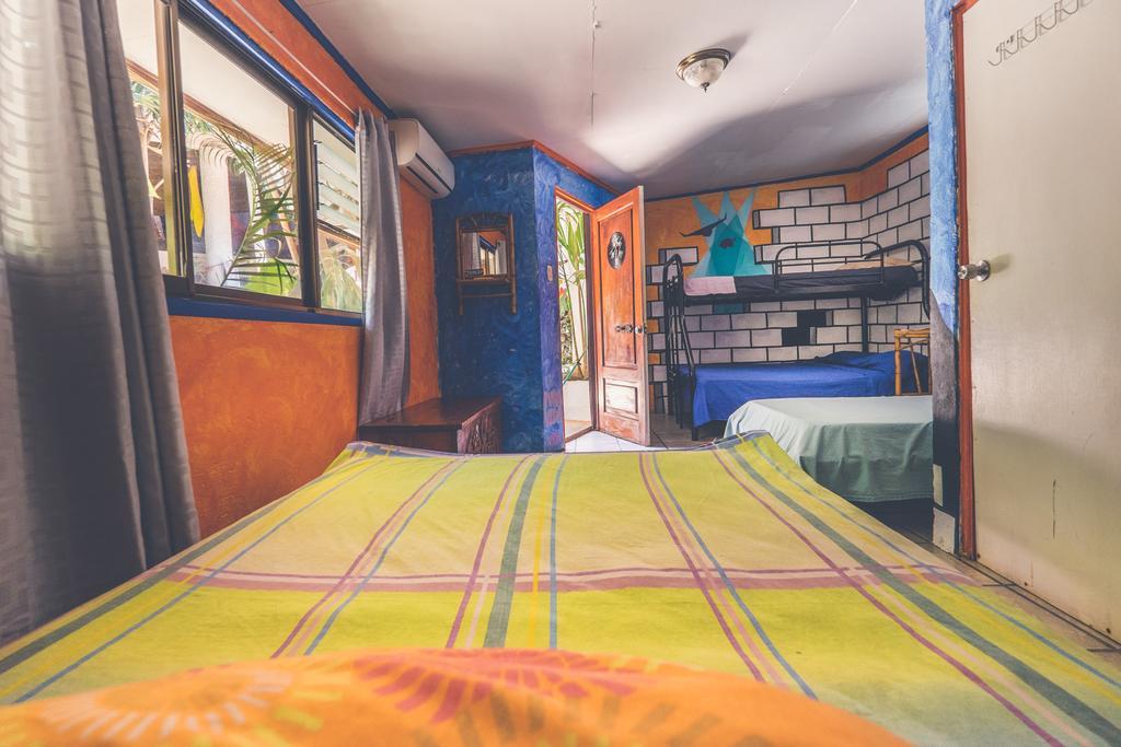 Pura Vida Hostel 타마린도 외부 사진