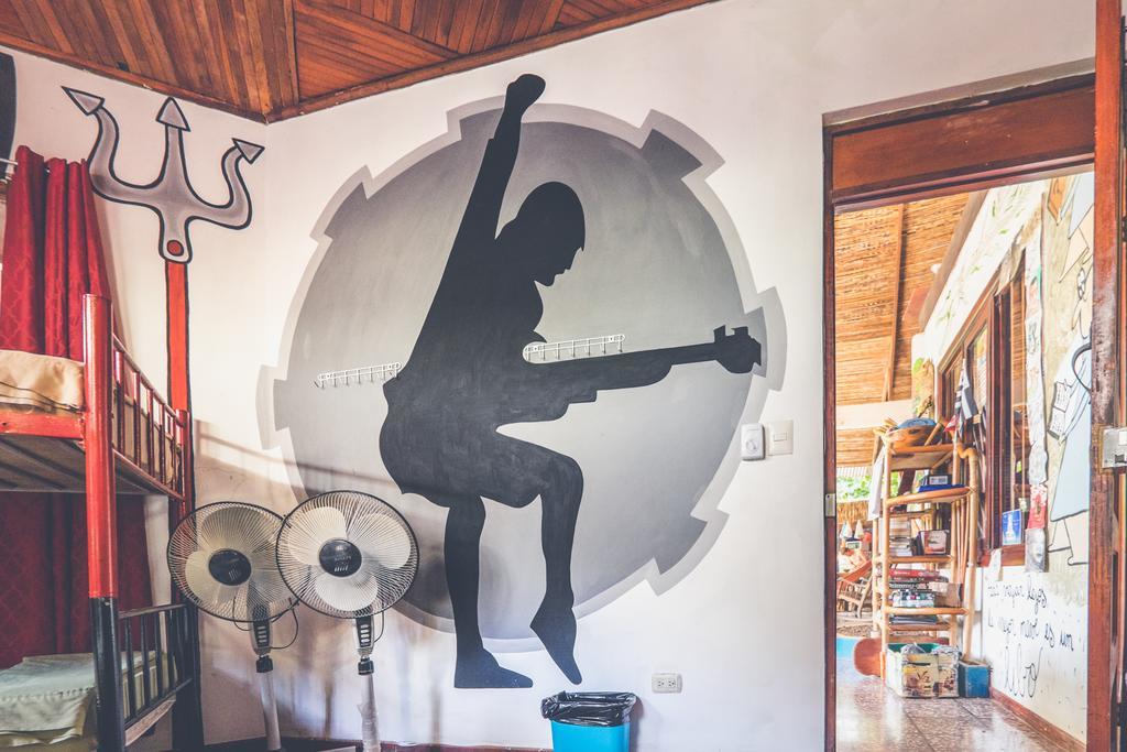Pura Vida Hostel 타마린도 외부 사진