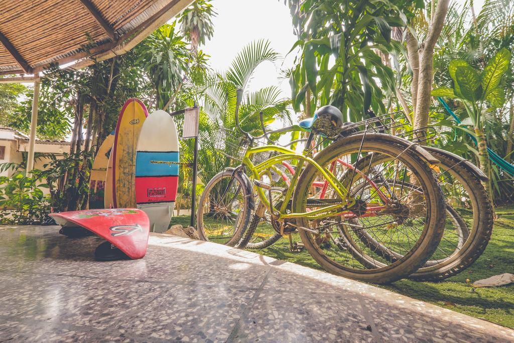 Pura Vida Hostel 타마린도 외부 사진
