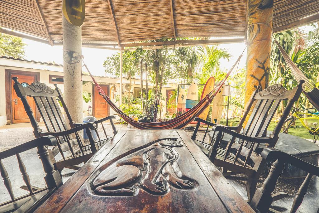 Pura Vida Hostel 타마린도 외부 사진