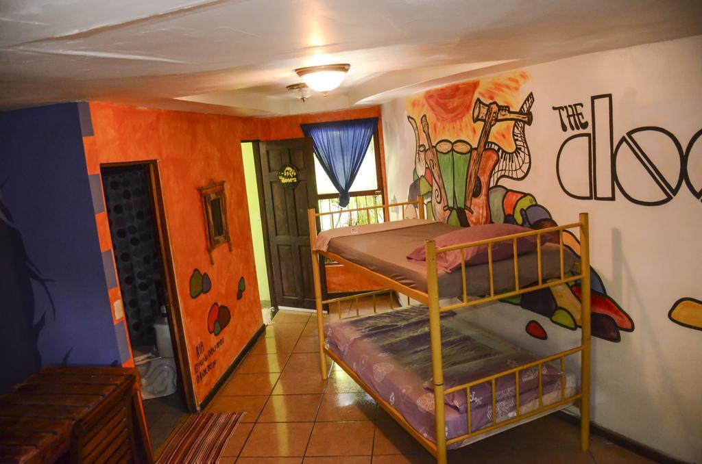 Pura Vida Hostel 타마린도 외부 사진